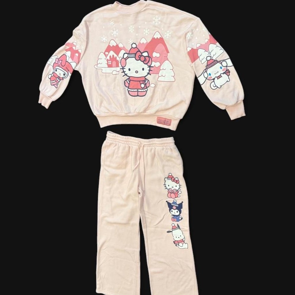 Sanrio Hello Kitty & Friends Pink Winter Mountain Sweatsuit Set